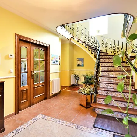 Galihost - De Roque O Grove